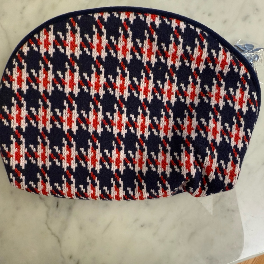 Geometric Patterned Women's Accessory